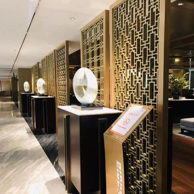 Laserowe cięcie 3 * 10ft Jali Projekt dekoracji hotelowej meble domowe szczotka złota ekran ze stali nierdzewnej 4