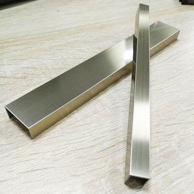 Dobra cena Szampańskie złoto PVD paski wykończeniowe ze stali nierdzewnej 200 cm do 400 cm w Internecie