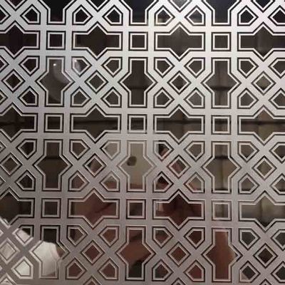 Dobra cena. Blacha ze stali nierdzewnej z wytrawionym lustrem w kolorze 8K do drzwi windy w Internecie