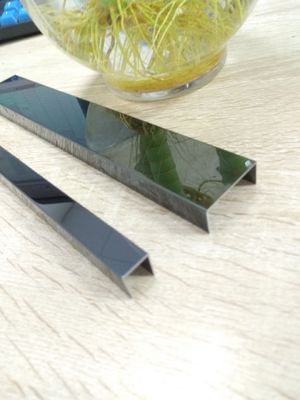 Dobra cena 3000 mm grubość Stół nierdzewny wykończenie paski ochronnego krawędzi marmurowych płytek wykończenie w Internecie