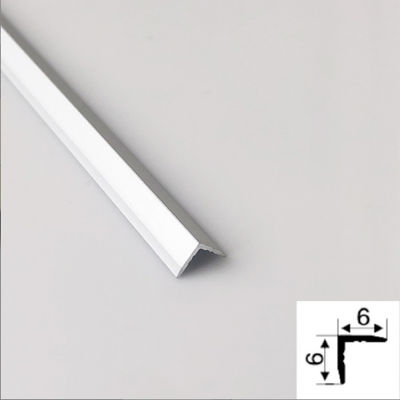 Dobra cena. 304 V-Shaped Customized Silver Stainless Steel Tile Edge Trim 201 Brushed Hariline Color Trim ze stali nierdzewnej w Internecie
