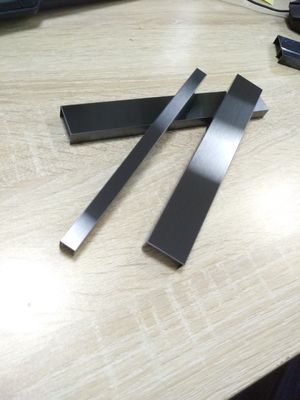 Dobra cena 0.5mm grubość Stal nierdzewna wycięcia paski włosy z AFP w Internecie