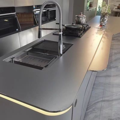 Dobra cena Niestandardowe 316L włosy Szczotkowane Embossed Beadblasting powierzchnia Płyty ze stali nierdzewnej wykończone 304 Okrągły brzeg kuchni biurko w Internecie