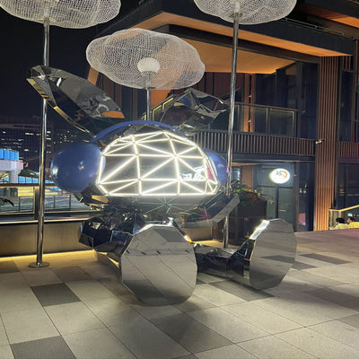 Dobra cena Dekoracja publiczna zewnętrzna Sztukę Projektowanie na zamówienie LED Rzeźba ze stali nierdzewnej w Internecie