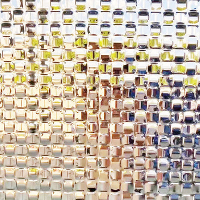 Dobra cena. Niestandardowe płytki mozaikowe ze stali nierdzewnej w Internecie