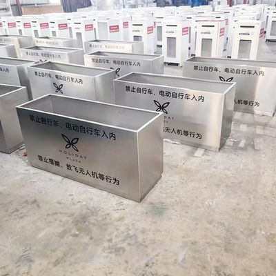 Dobra cena. Zielone złoża z aluminiowego stali nierdzewnej 316L na zewnątrz dla projektu miejskiego w Internecie