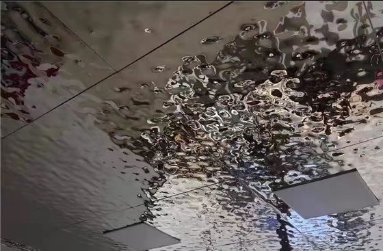 Dobra cena Srebro Wielekolorowe 316L 1,2 mm Grubość Lustro Wave Water Ripple Panele ze stali nierdzewnej z pączką w Internecie