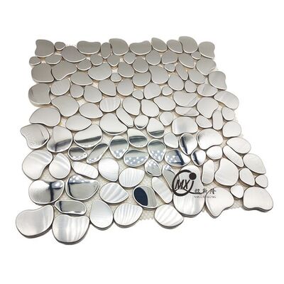 Płytki mozaikowe metalowe ze srebrnym lusterkiem w kształcie żwirowca - do salonu / łazienki / jadalni / hoteli Akcent Projekty dekoracji ścian