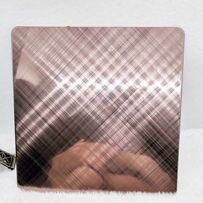 Dobra cena Lustro Cross Hairline Brązowy kolor Blacha ze stali nierdzewnej Luxry Decoration w Internecie